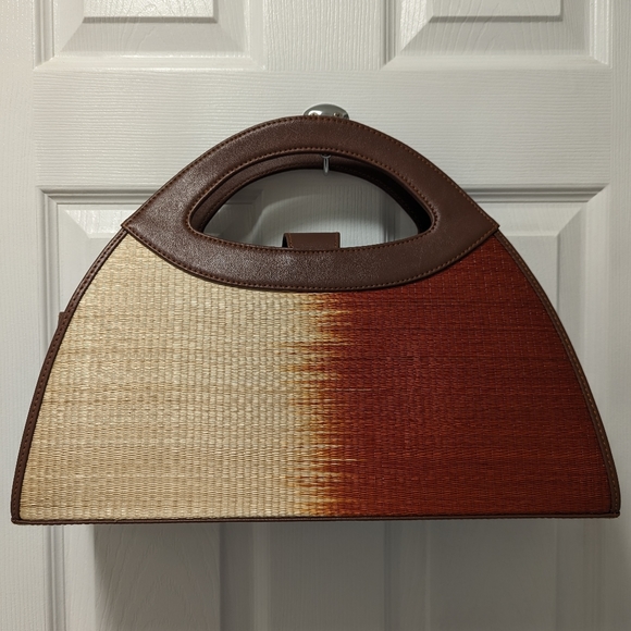 Large Rounded Handbag | Le Sac | Two Toned Rattan - Picture 2 of 10